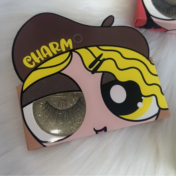 Lashes Bundle ♥️ - Picture 2 of 4